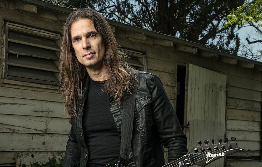 Kiko loureiro